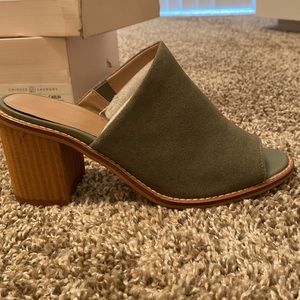 Chinese Laundry Carlin Split Suede Mule Heels
